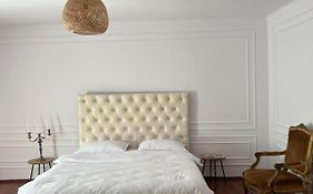 Hidden Gem Apartment In The Center Of The City