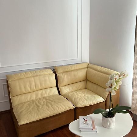 Hidden Gem Apartment In The Center Of The City Braşov Exterior foto